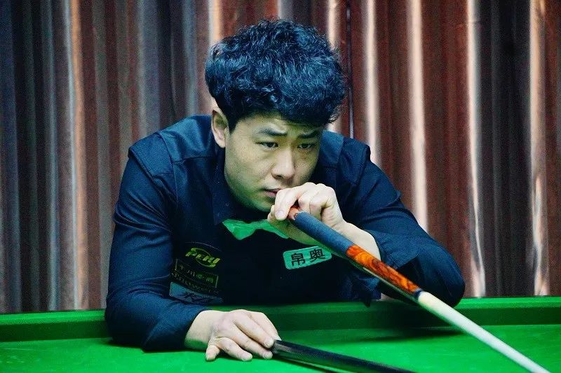 呈现一场精 呈现一场精